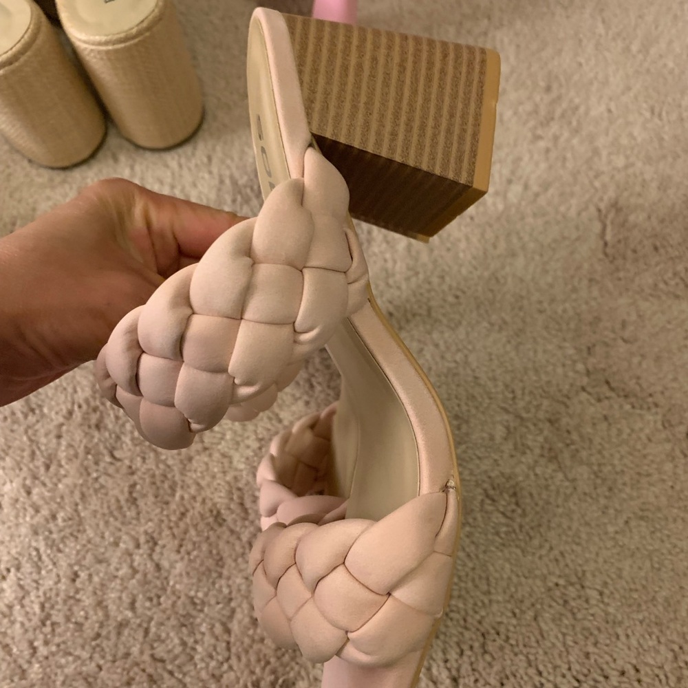 NWOB Soda Women's Blush Braided Heels - Picture 3 of 4